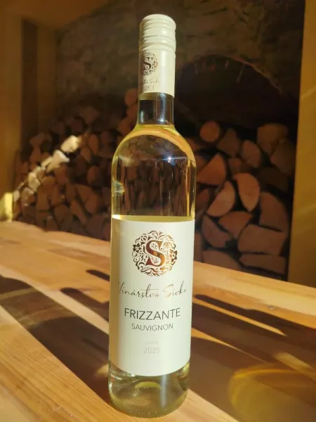 Sauvignon Frizzante 2025, fotka z vinárstva